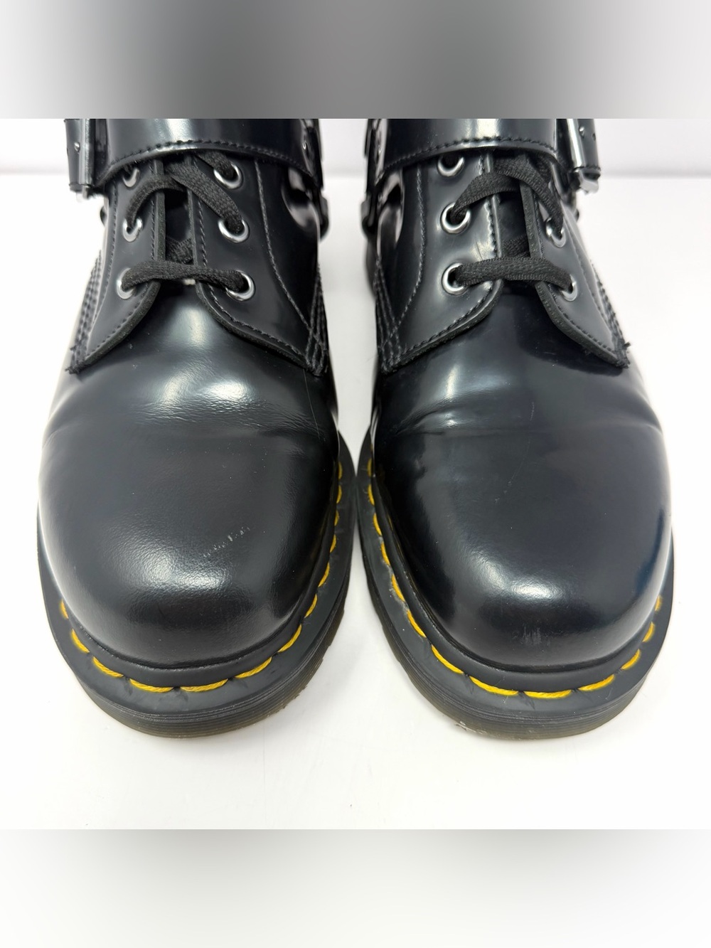 Dr Doc Martens Men’s 1460 Harness Combat Boots Sz 11 Black Polished Leather EUC - Picture 3 of 10